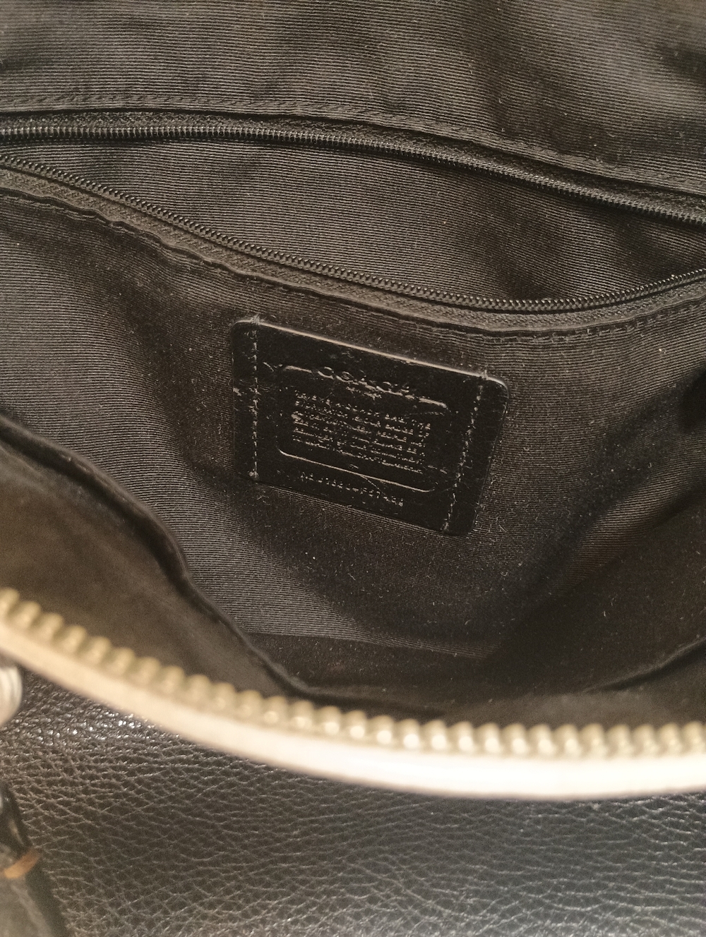 Coach Black Leather Tote with Tan Handles and Cream Trim For Repair - Picture 13 of 13